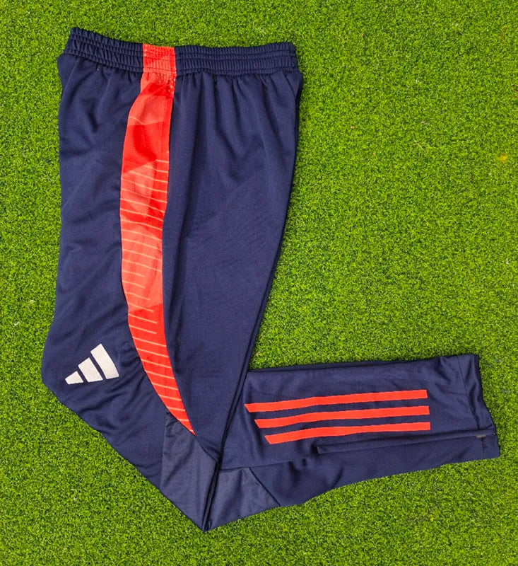 Man Utd Royal blue 24-25 Training Long Pants